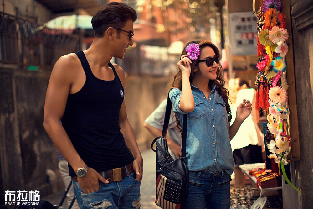 浪漫街头情侣写真欣赏